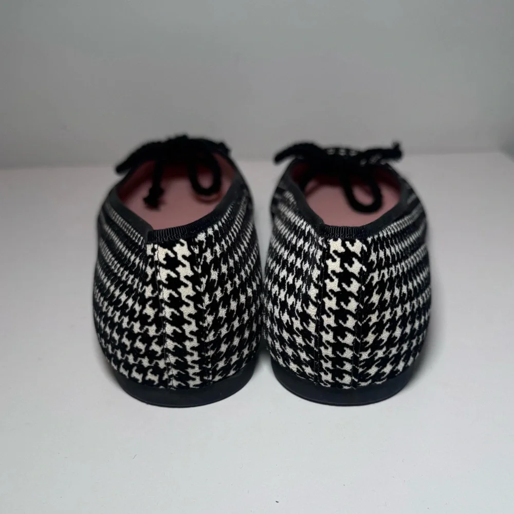 Pretty Ballerinas Houndstooth Pointed Flats